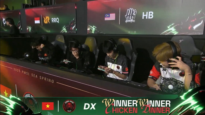 Three representatives of Esports Vietnam attended the final round of PUBG Mobile in Southeast Asia - Photo 2