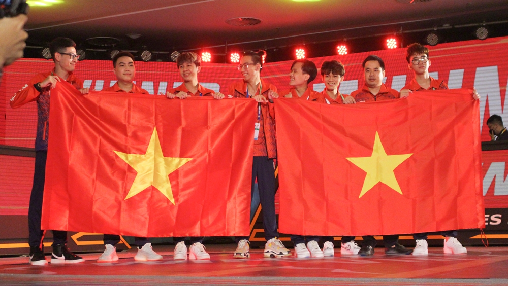 Moments Esports Vietnam won the first gold medal at SEA Games 31 - Photo 10