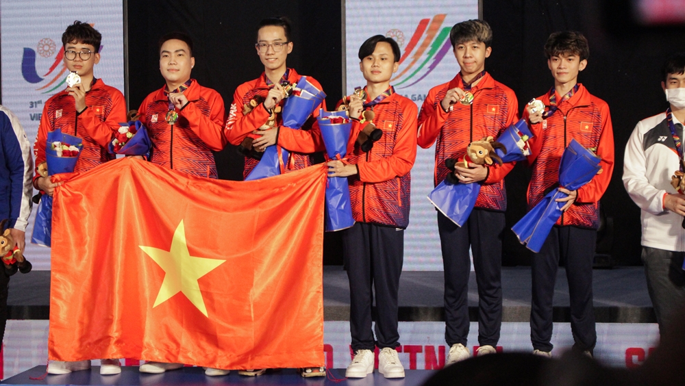 Moments Esports Vietnam won the first gold medal at SEA Games 31 - Photo 5