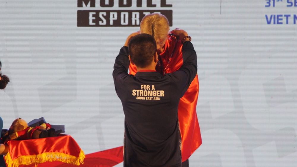 Historical moments: Vietnam wades upstream to win the gold medal at PUBG Mobile Sea Games 31 - Photo 5