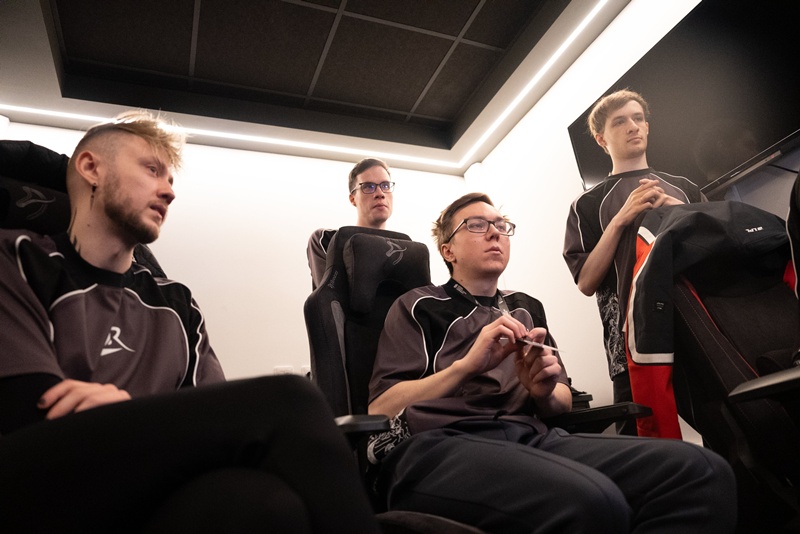 Former T1 player won the 3rd division champion - Photo 2