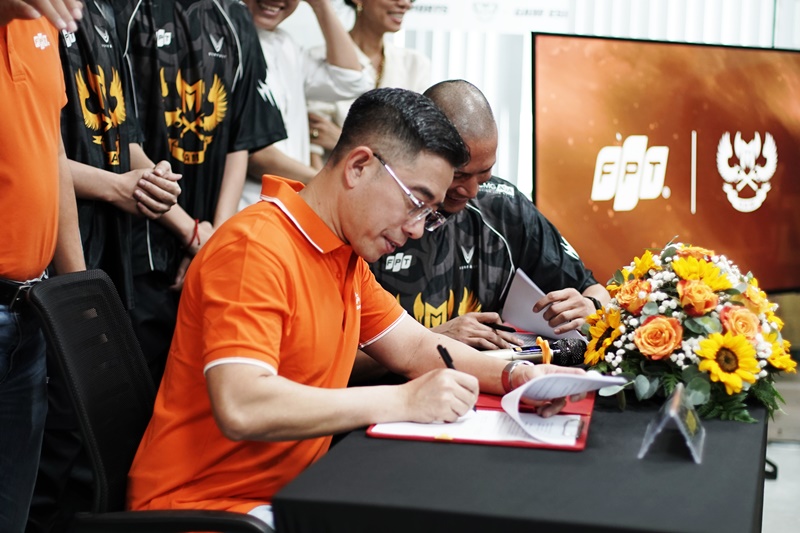 'FPT technology giant' plays big ', invests heavily in the eSports gram - Photo 2
