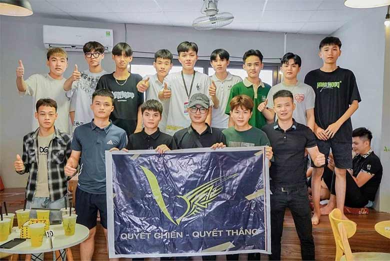 Impressive to the throne, the audience simultaneously celebrated the AIC Championship 2022 of V Gaming - Photo 4