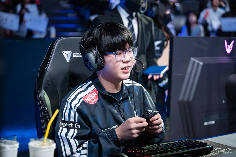 Summary of the group stage 2025 LCK Cup: Convincing victory for the Elder table - Photo 2