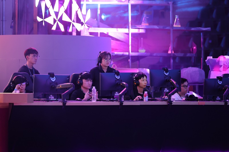 More than 7,000 fans explore the Arcane universe, immersed in the game world of Riot by Vnggames - Photo 9