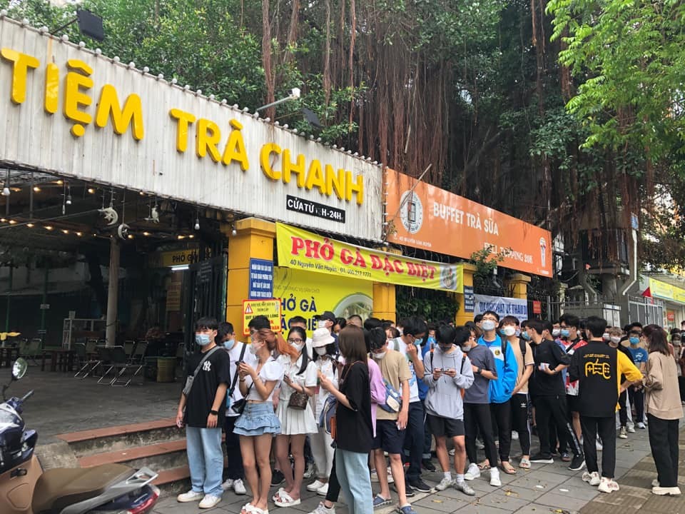 The Mobile Lien Quan audience in the early morning received tickets to see SEA Games 31 - Photo 3