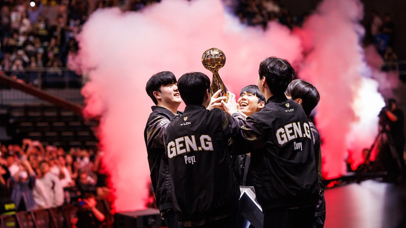 What is the audience expecting in the League of Legends World Championship 2024? - Photo 4