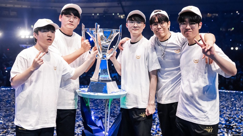 What is the audience expecting in the League of Legends World Championship 2024? - Photo 5