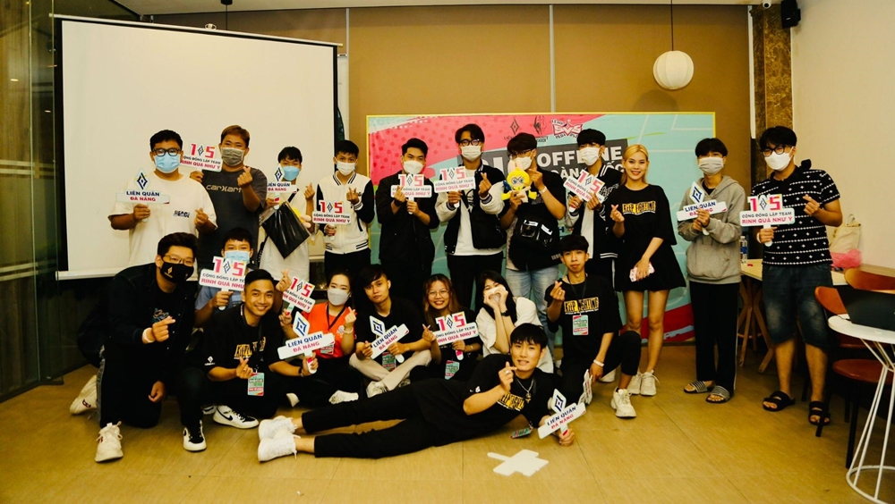 Lien Lien Mobile launched a nationwide Big Offline event - Photo 6