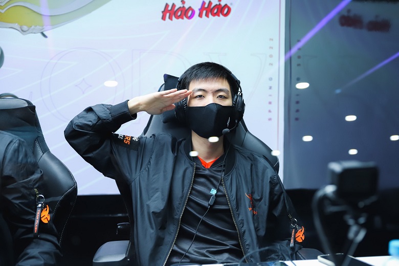 Spring DV 2022 Week 6: V Gaming blocks Saigon Phantom, Team Flash breaks out - Photo 3