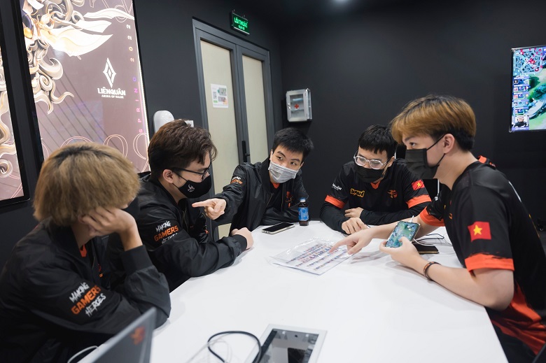 XB: 'Kuga, ADC, NTZZ, Medusa and I support is the strongest frame of the Flash team' - Photo 5
