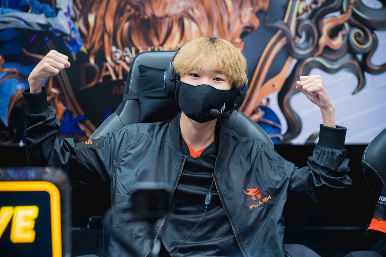 XB: 'Kuga, ADC, NTZZ, Medusa and I support is the strongest frame of the Flash team' - Photo 2