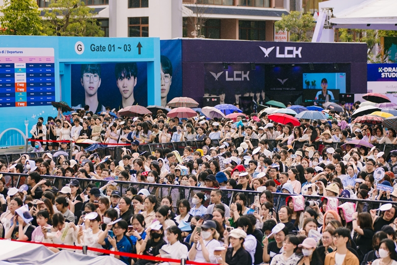 Box Sports successfully signed the copyright of LCK tournament with Riot Games Korea - Photo 2