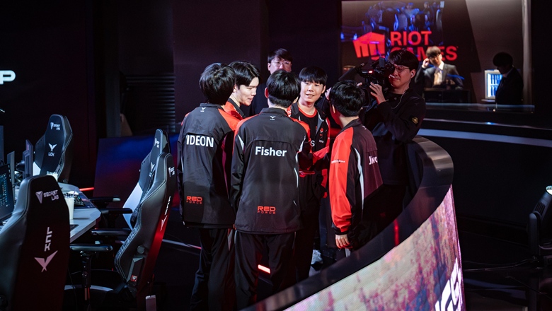 2025 LCK Cup: Destroy KT Rolster, NS Redforce enter the second round - Photo 1