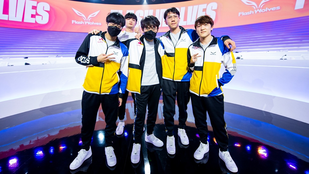 Flash wolves squad to attend the Global Championship 2022 - Photo 1
