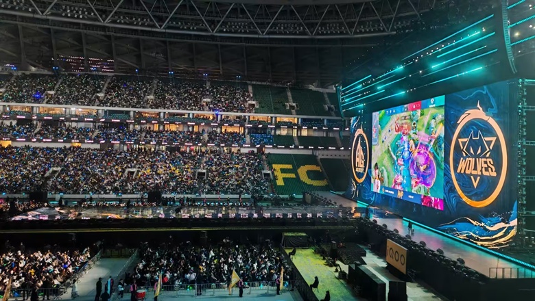 How does eSports bonus change over the years? - Photo 1