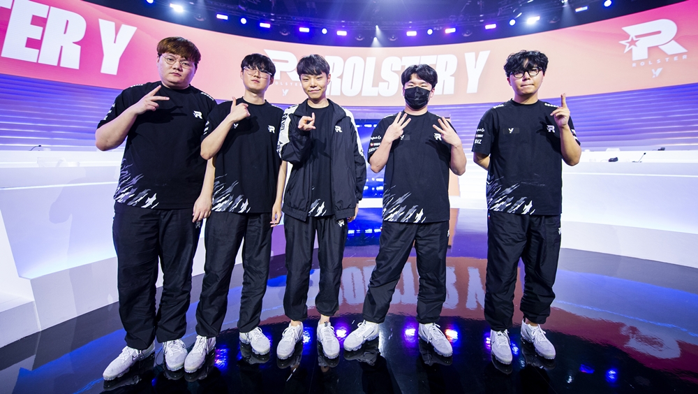 The KT Rolster squad attends the Global Championship 2022 - Photo 1