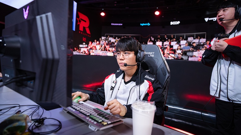 LCK 2025: BNK Fearx defeat, KT Rolster closed the top 6 book - Photo 1