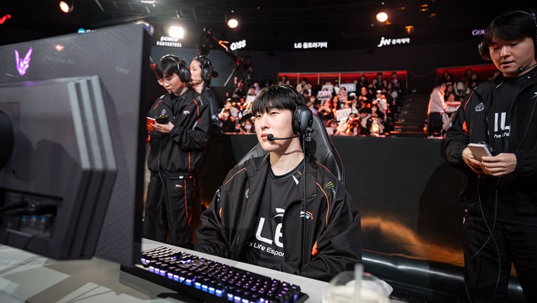 LCK 2025: Hard to defeat Freies, Hanwha Life Esports rises to the upper group - Photo 1