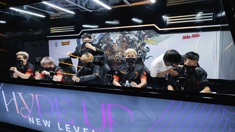 Lien Quan Mobile: Team Flash recruits KT and GTurtle, exchanging people with box gaming box? - Photo 1