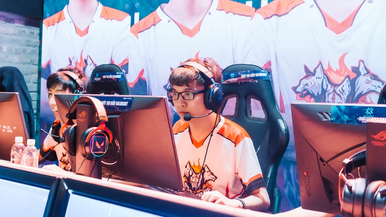 Live Valorant Champions Tour: Vietnam Stage 3 Challengers 1 Day 10 July: CES vs DXG - Photo 1
