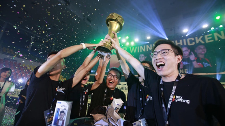 Official: Louis farewell box Gaming - Photo 1