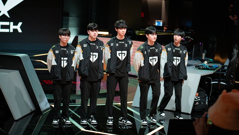 Summer LCK 2024: Destroy Fearx, Geng raised the winning chain to 13 - Photo 1