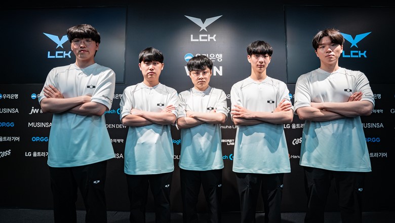 Summer LCK 2024: The other dplus continues to hold the winning circuit - Photo 1