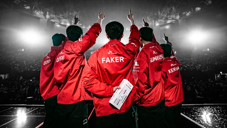 T1 continues to create impressive achievements at LCK 2025 - Photo 1