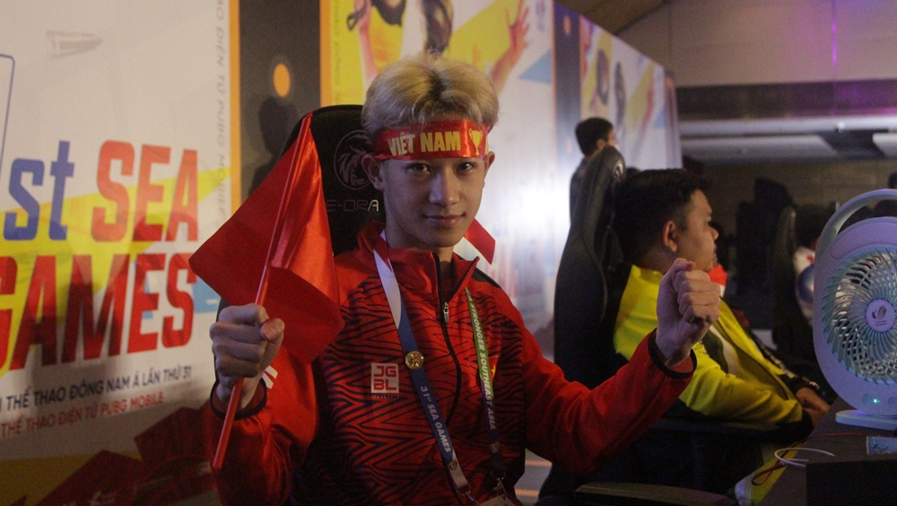 Historical moments: Vietnam wades upstream to win the gold medal of PUBG Mobile Sea Games 31 - Photo 1