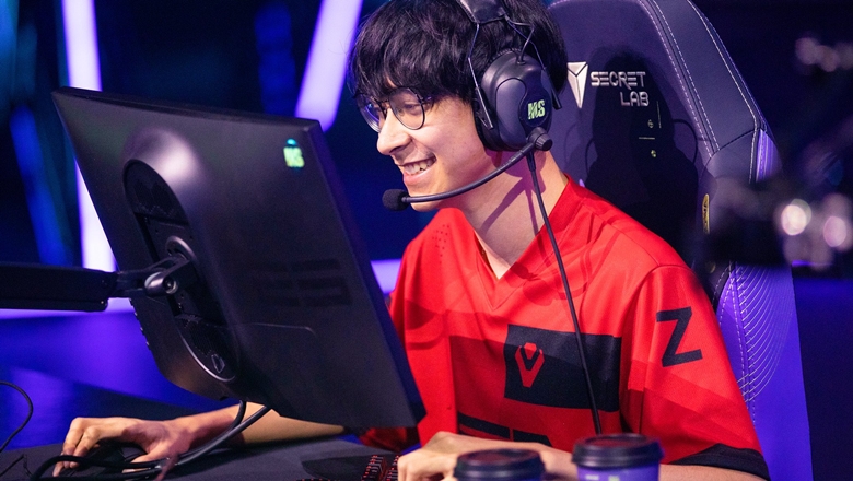 The original Vietnamese star is about to extend the contract for 1 year with Sentinels - Photo 1