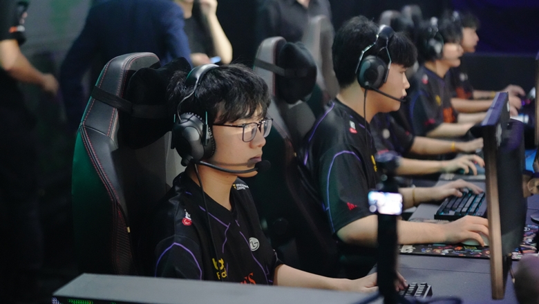 VCS 2024 Summer: Destroy Team Whales, Vikings Esports won tickets to the World Final - Photo 1