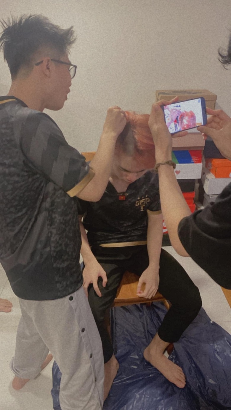 AIC 2021: Sorry, fish 'hair down' after Saigon Phantom is eliminated - Photo 1