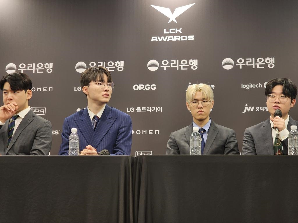 10 LCK teams and criticize Riot Games and LCK: Can they be legally punished? - Photo 4