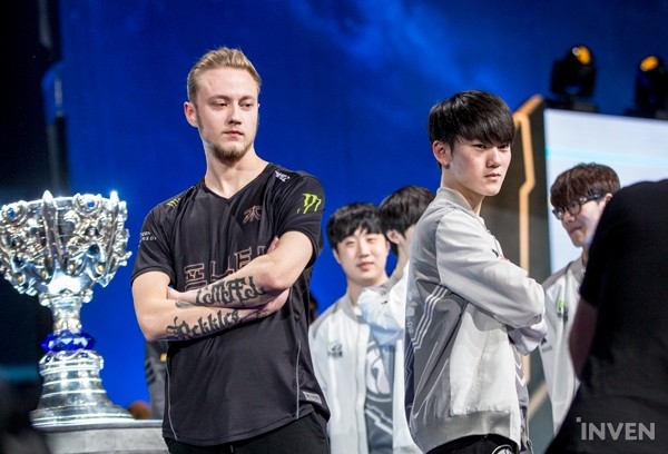Rekkles joined T1: Why did the Korean giant break the rule because of an out of time? - Photo 2