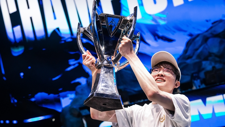 Faker invariant between League of Legends world constantly changing - Photo 4