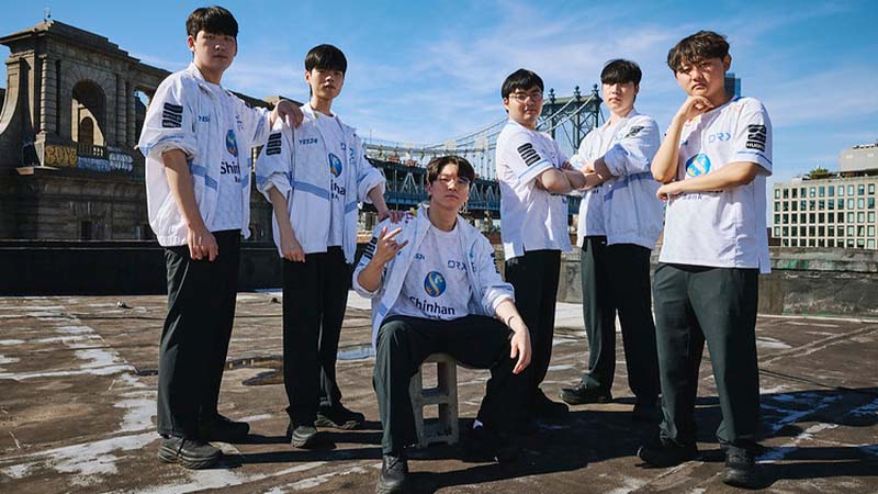 Consider Worlds 2022 Group stage 7: What opportunities for eSports grams? - Photo 3