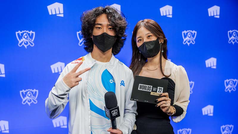 Summary of the results of Worlds 2022 in the group stage 5: T1 - EDG entered the quarterfinals, LCS has a first victory - Photo 1