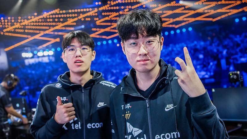 Summary of the results of Worlds 2022 in the group stage 5: T1 - EDG entered the quarterfinals, LCS has his first victory - Photo 2