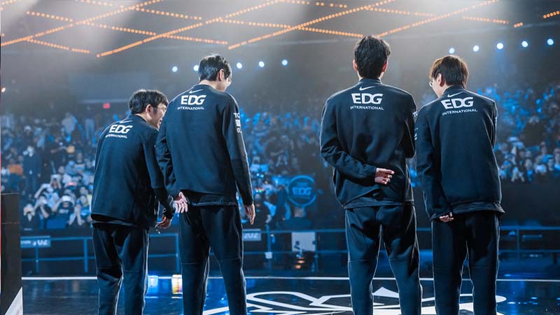 Summary of the results of Worlds 2022 in the group stage 5: T1 - EDG entered the quarterfinals, LCS has his first victory - Photo 4