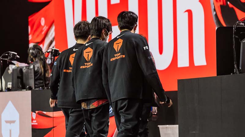 Comment on Worlds 2022 Group stage 4: GAM and Debt Debt with Drx - Photo 2