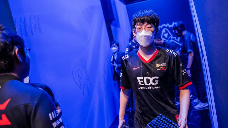 Comments on Worlds 2022 Group stage 2: G gram of TES forehead - Photo 4