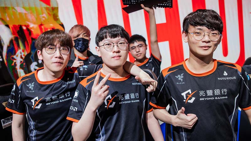 Summary of the results of Worlds 2022 League of Starting Round 3 - Photo 6