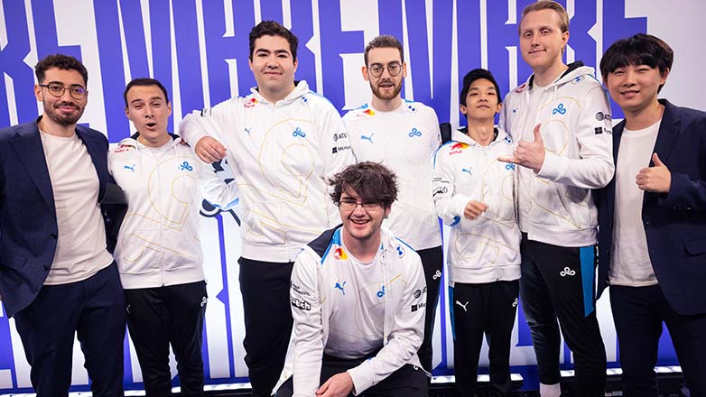 Cloud 9 farewell to the coach before LCS Spring 2023 - Photo 1