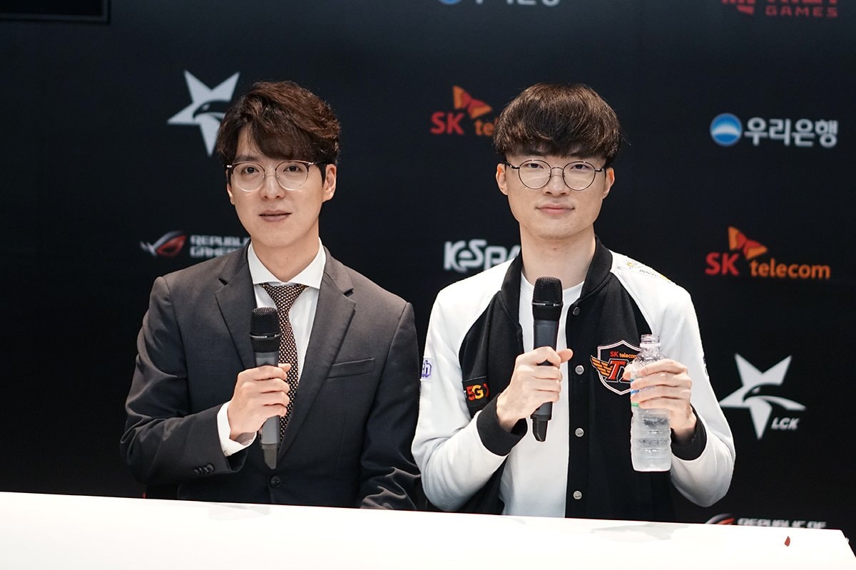 Coach Kkoma returned to T1 after 3 years - Photo 1
