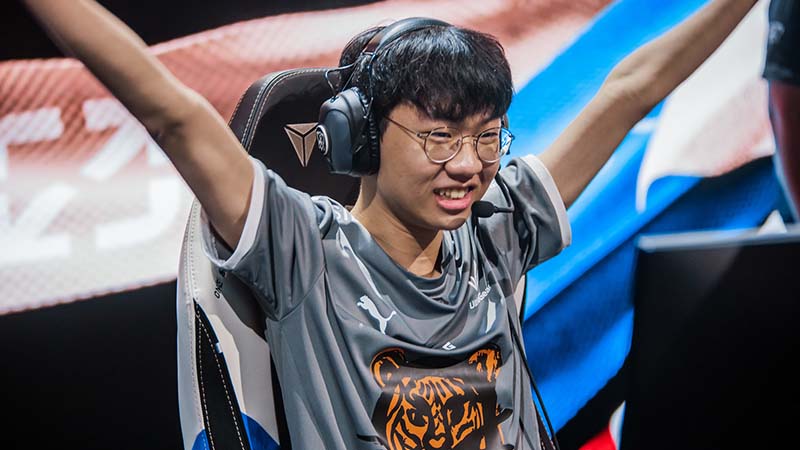 Comments, Gene vs Drx: semi -finals Worlds 2022 - Photo 1