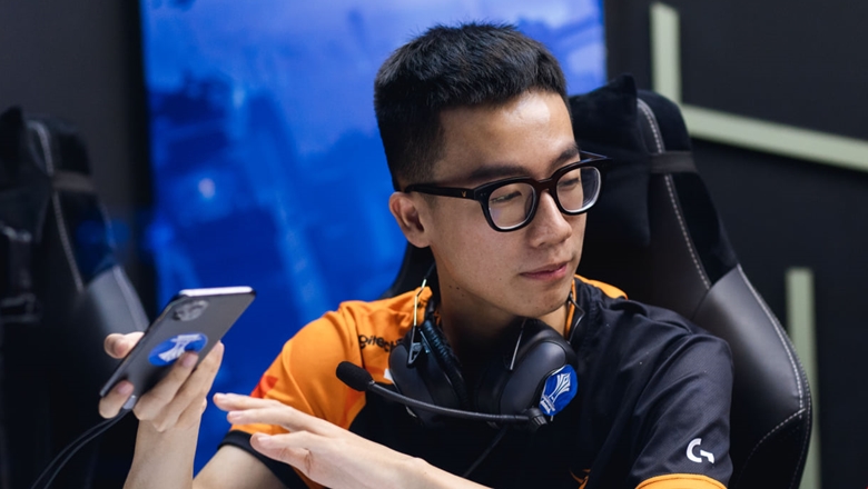 Elly leaves the coalition Flash team to switch to the battle speed - Photo 1