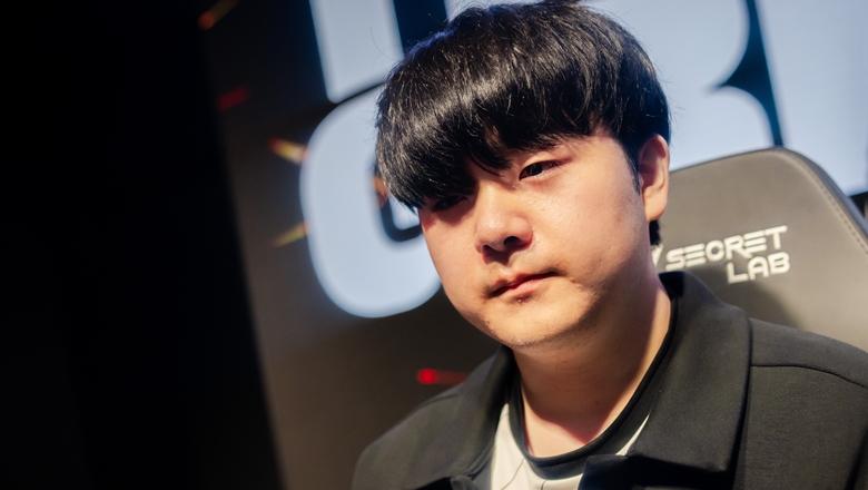 Geng Esports exploded 'Canyon blockbuster' - Photo 1