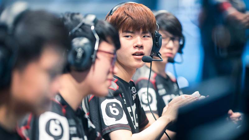 How deep has Deft progress through the Worlds? - Photo 1