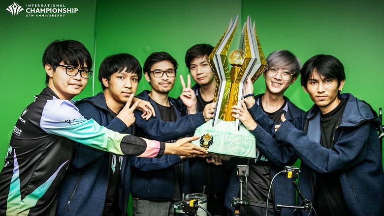 Lien Quan Mobile: 2021 - Five Thai dominates the world - Photo 1
